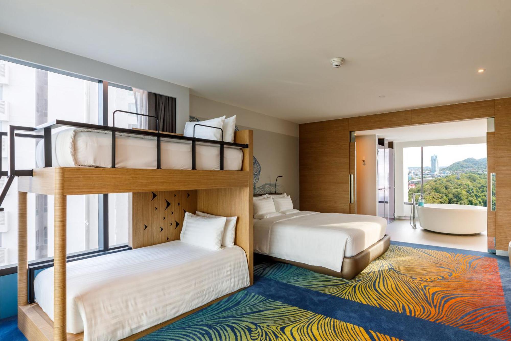 סי ראצ'ה Novotel Marina Sriracha מראה חיצוני תמונה